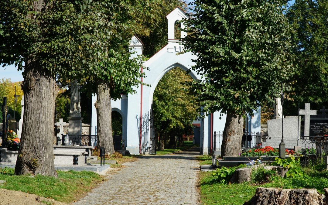Łomżyński Bastion 1920 – spacer po zabytkowym cmentarzu w Łomży – 5.10.2020